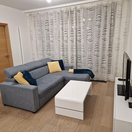 Stylish Panorama City Family Suite Bratislava Esterno foto