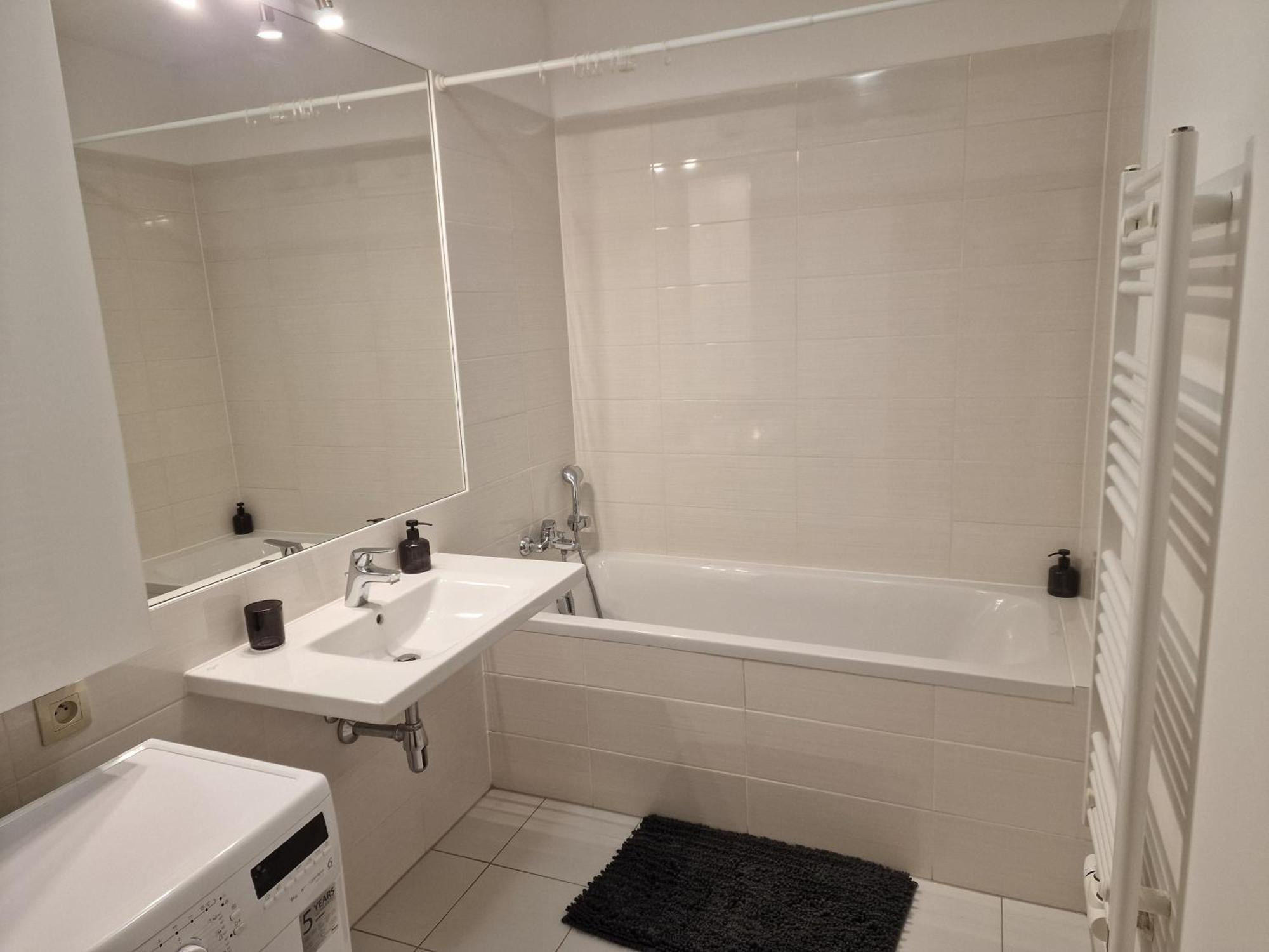 Stylish Panorama City Family Suite Bratislava Esterno foto